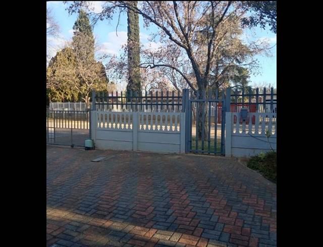 3 BEDROOM HOUSE FOR SALE IN SASOLBURG EXT 5